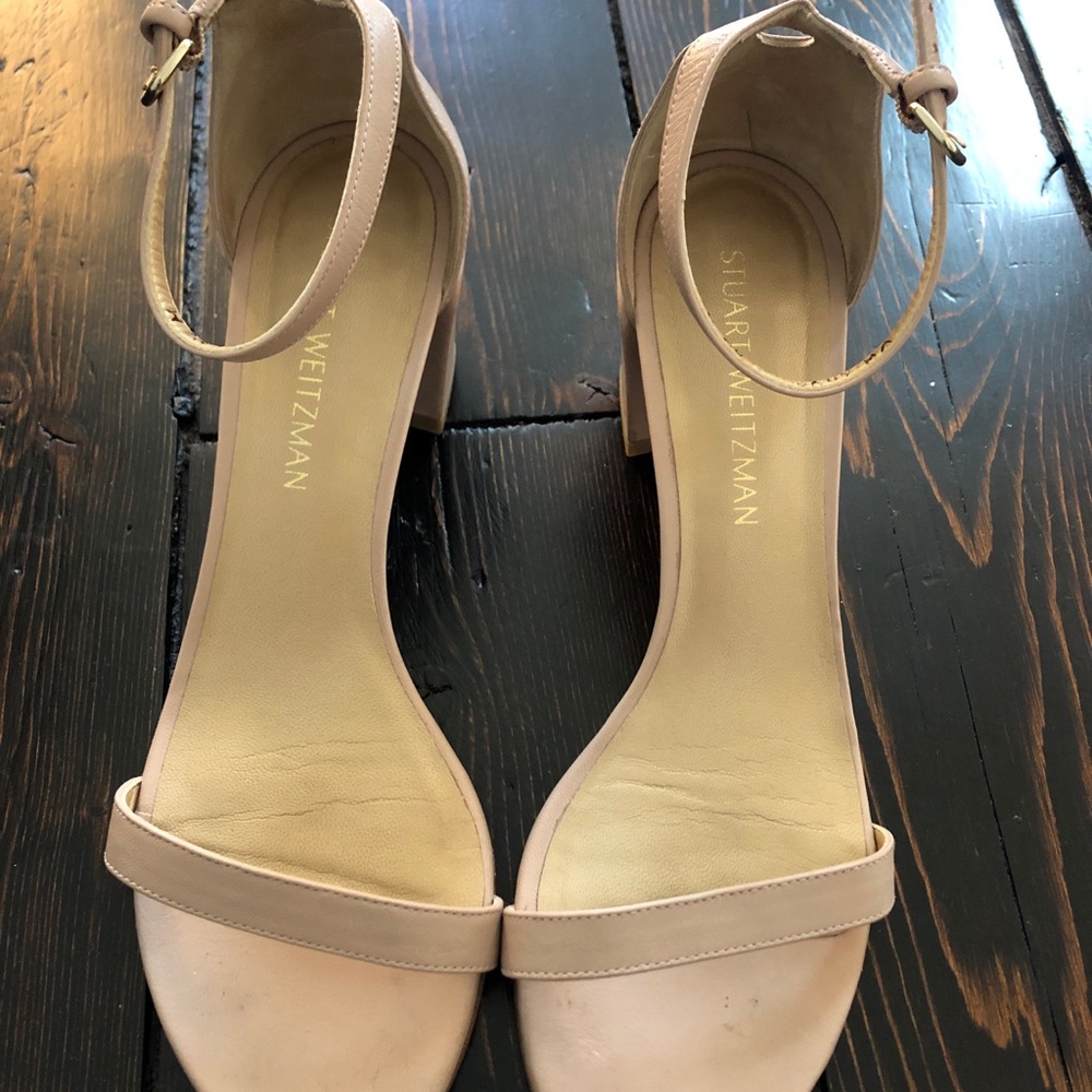 Size 8.5 Stuart Weitzman Heels - Barely Worn! - image 3